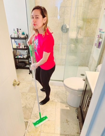 bathroom floor mopping maid service